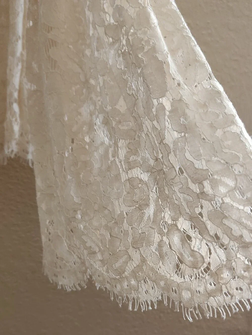 Altar'd State Cream Lace Bell Sleeve Blouse Size M